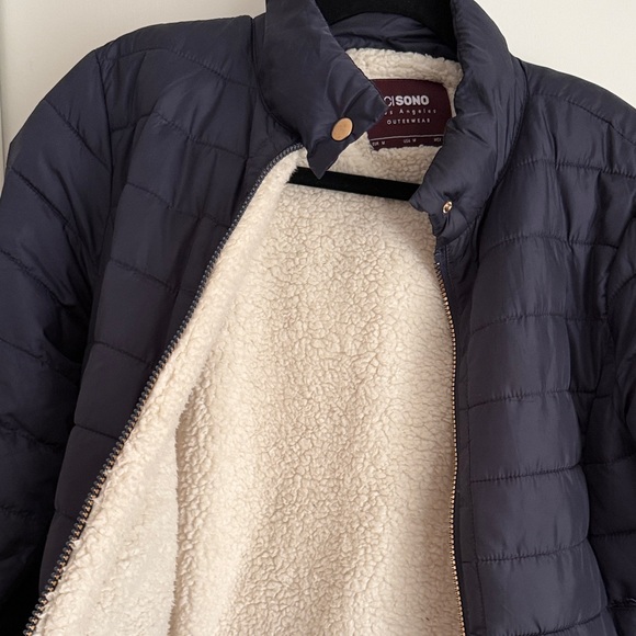 Navy Puffer jacket, bomber style size M - Picture 2 of 6